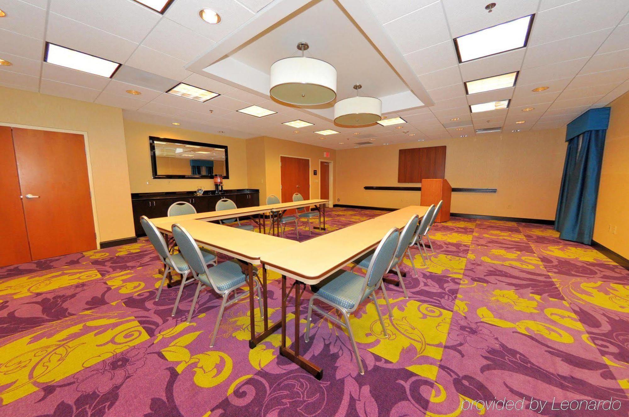 Hampton Inn Richmond - South Удобства фото